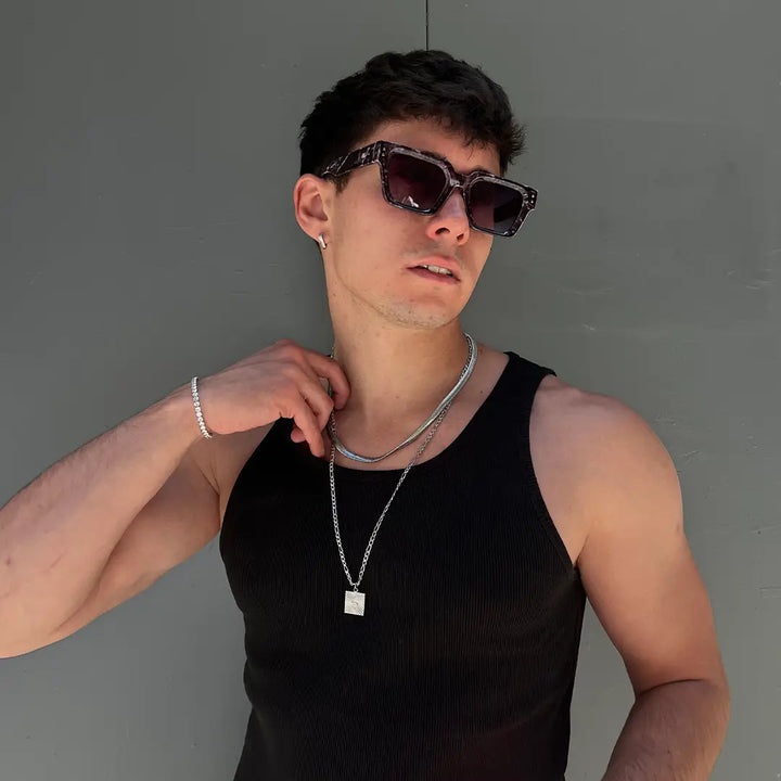 Как да стилизираме слънчевите очила от ICEDOUT?